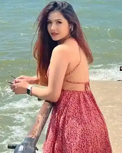 Call Girls in Rashmi