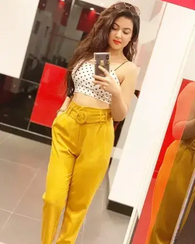 Rashmi Escort